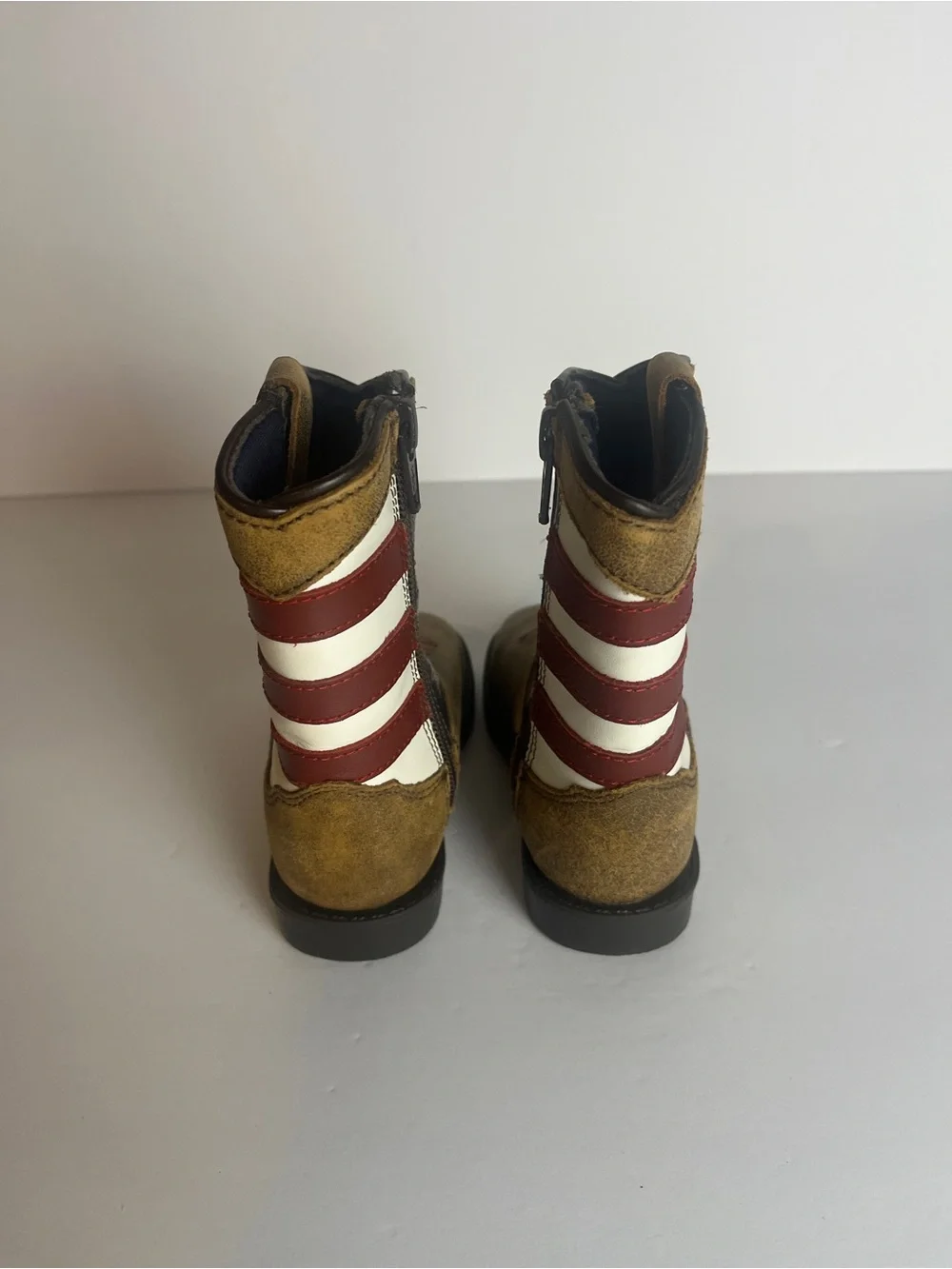 Kids Two-Tone Western Star Boots - Black & Brown